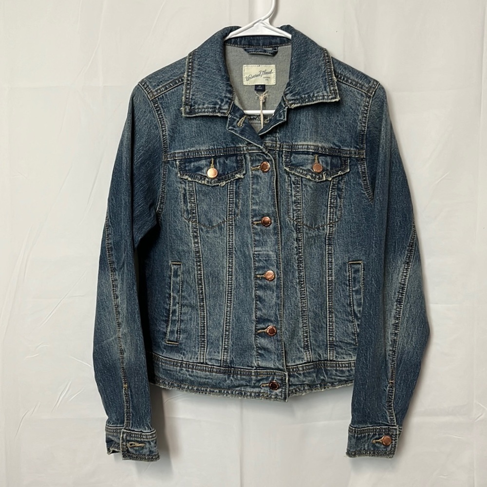 Universal thread XS blue denim jean jacket